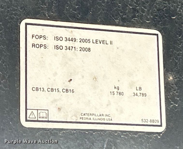 image for item ET6895 2018 Caterpillar CB15 double drum vibratory roller