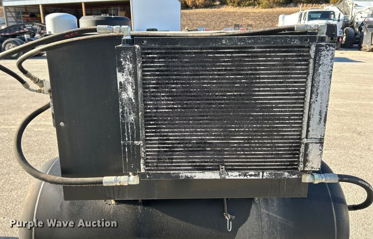 image for item ET6898 Industrial Gold air compressor