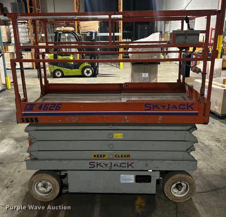 image for item ET6927 Skyjack SJ4626 scissor lift