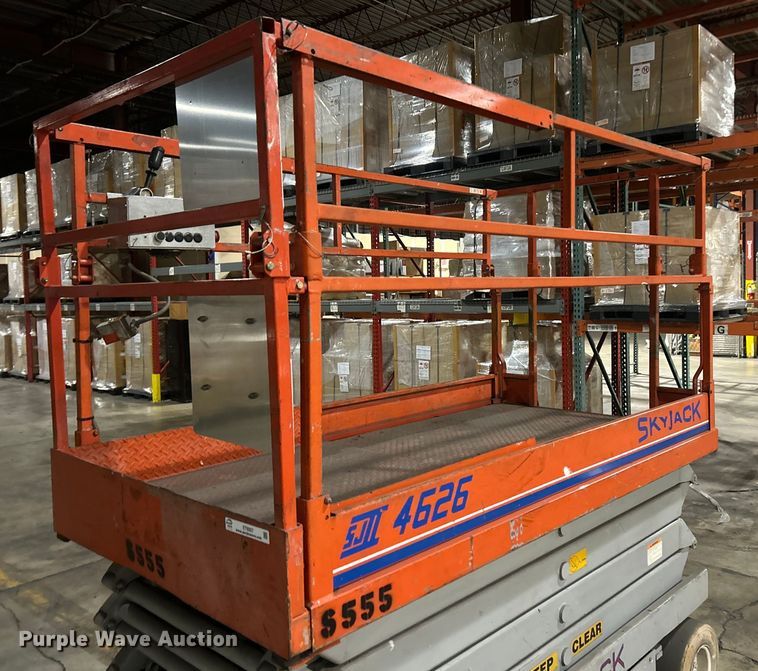 image for item ET6927 Skyjack SJ4626 scissor lift
