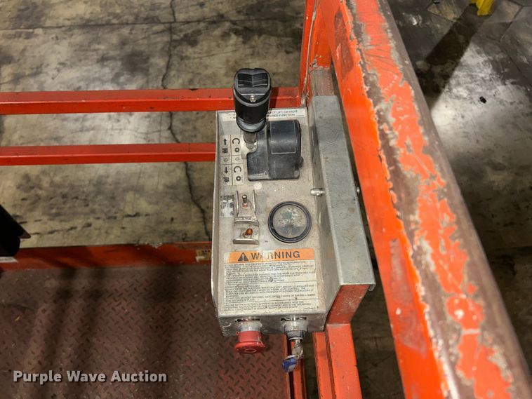 image for item ET6927 Skyjack SJ4626 scissor lift