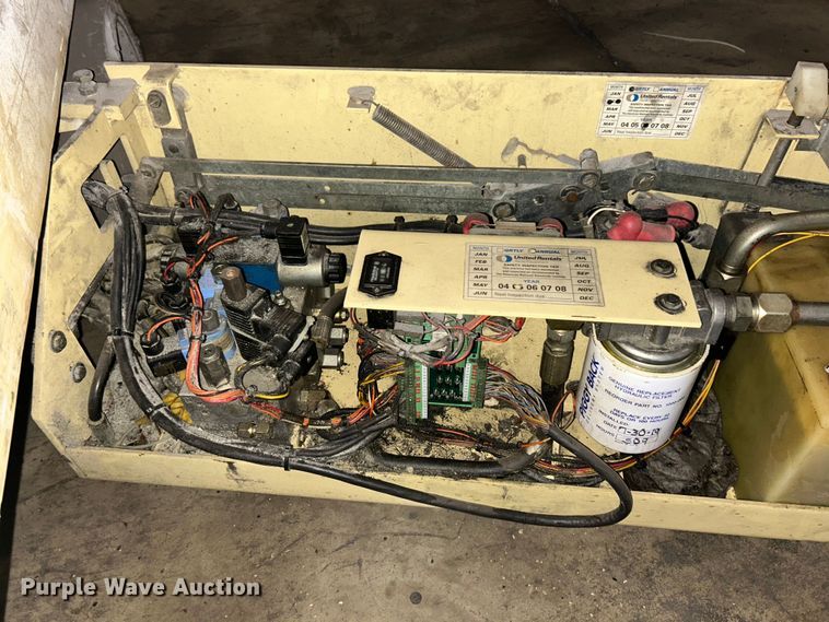 image for item ET6928 JLG 2646E2 scissor lift