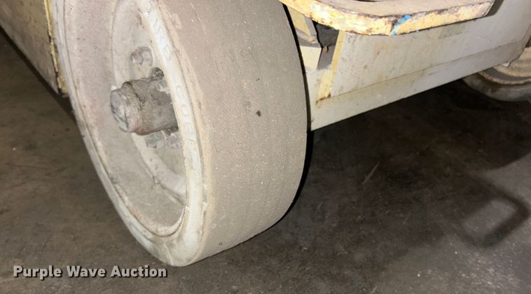 image for item ET6928 JLG 2646E2 scissor lift