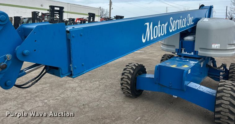 image for item ET6929 2005 Genie S-45 boom lift