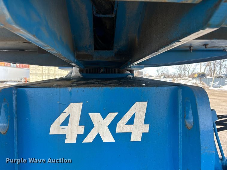 image for item ET6929 2005 Genie S-45 boom lift