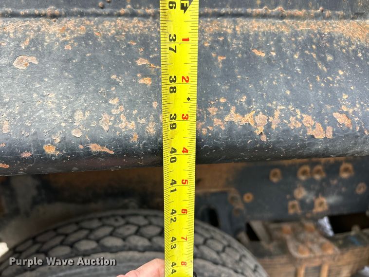 image for item ET6940 1998 Sterling LT9522 dump truck