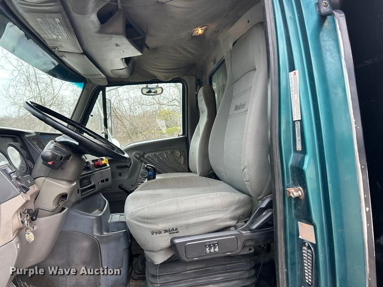 image for item ET6940 1998 Sterling LT9522 dump truck