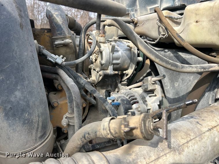 image for item ET6940 1998 Sterling LT9522 dump truck