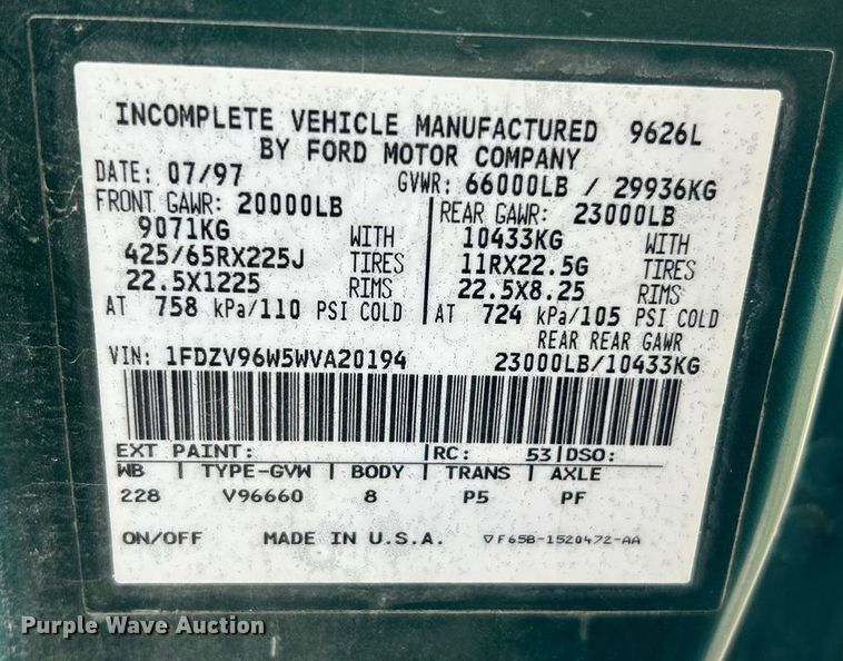 image for item ET6940 1998 Sterling LT9522 dump truck