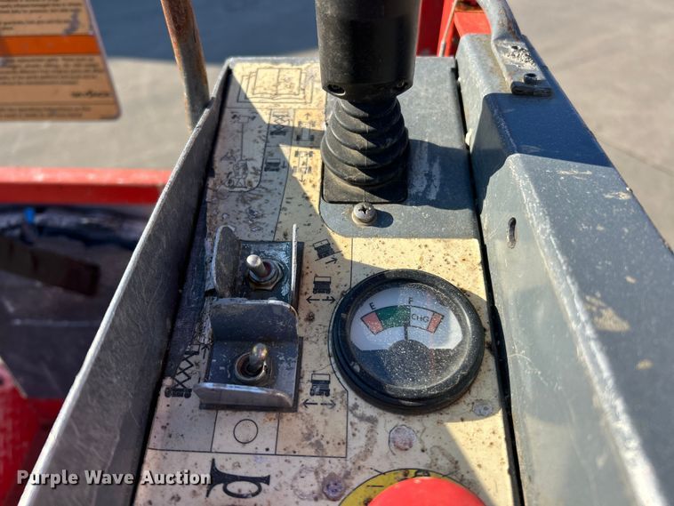 image for item ET6942 2008 Skyjack SJ III 3219 scissor lift