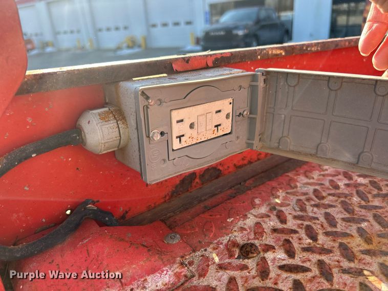 image for item ET6943 2008 SkyJack SJIII 3219 scissor lift