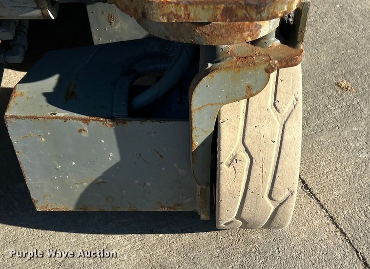 image for item ET6944 2008 Skyjack SJIII 3219 scissor lift