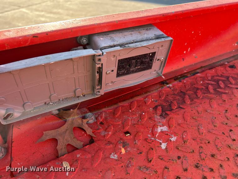 image for item ET6945 2006 Skyjack SJIII 3219 scissor lift