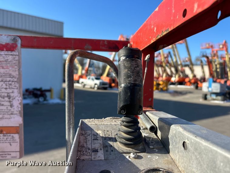 image for item ET6945 2006 Skyjack SJIII 3219 scissor lift