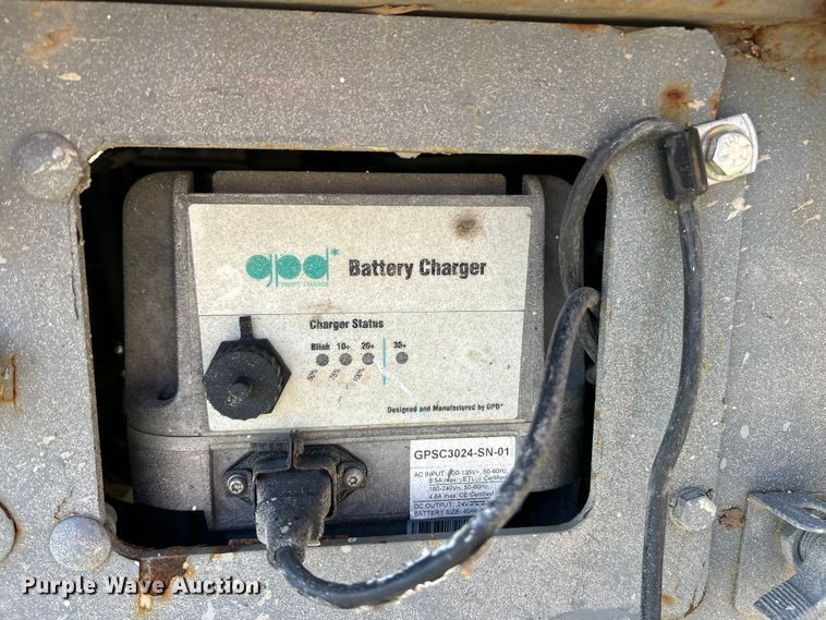 image for item ET6945 2006 Skyjack SJIII 3219 scissor lift