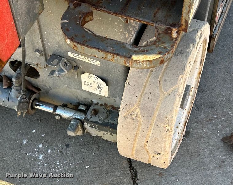 image for item ET6945 2006 Skyjack SJIII 3219 scissor lift