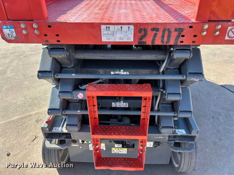 image for item ET6946 2007 Skyjack SJIII 4632 scissor lift
