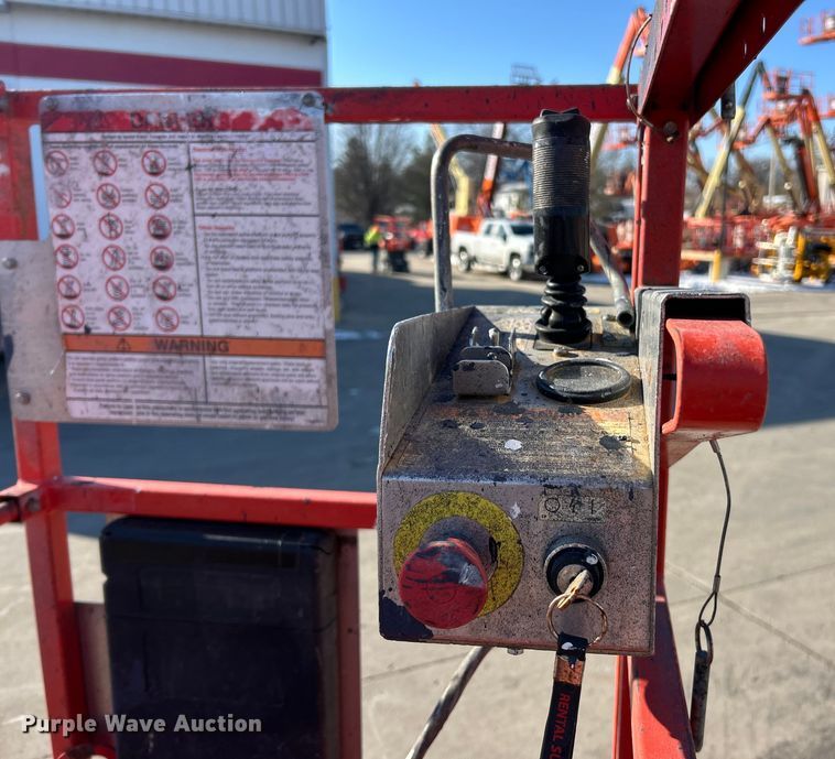 image for item ET6947 2008 Skyjack SJIII 3219 scissor lift