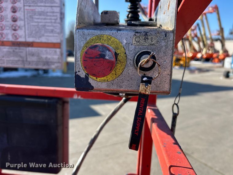 image for item ET6947 2008 Skyjack SJIII 3219 scissor lift