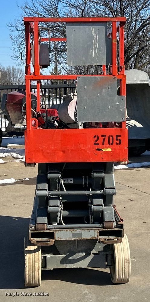 image for item ET6948 2008 Skyjack SJIII 3226 scissor lift