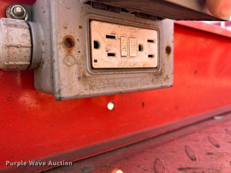 image for item ET6948 2008 Skyjack SJIII 3226 scissor lift