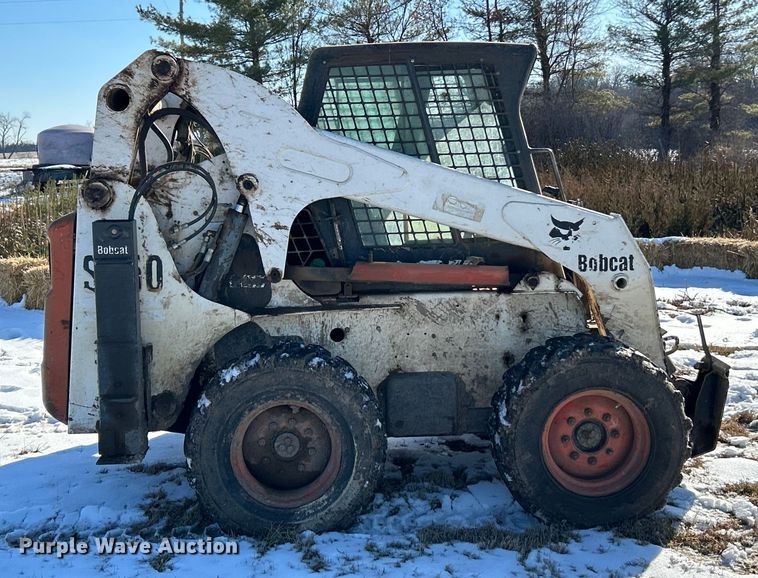 image for item ET6952 2003 Bobcat S250 skid steer loader