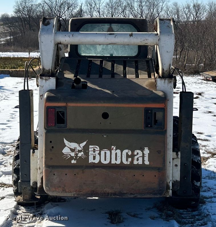 image for item ET6952 2003 Bobcat S250 skid steer loader
