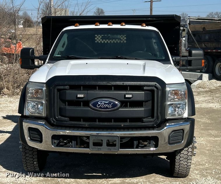 image for item ET6987 2012 Ford F550 Super Duty XL dump truck