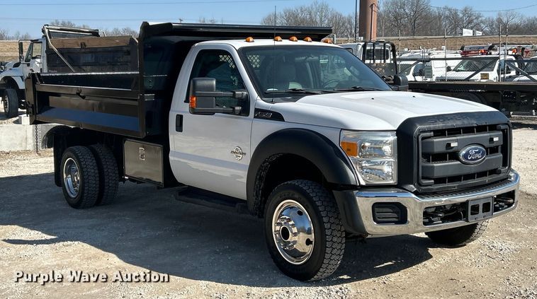 image for item ET6987 2012 Ford F550 Super Duty XL dump truck