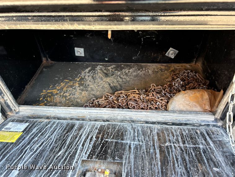 image for item ET6987 2012 Ford F550 Super Duty XL dump truck