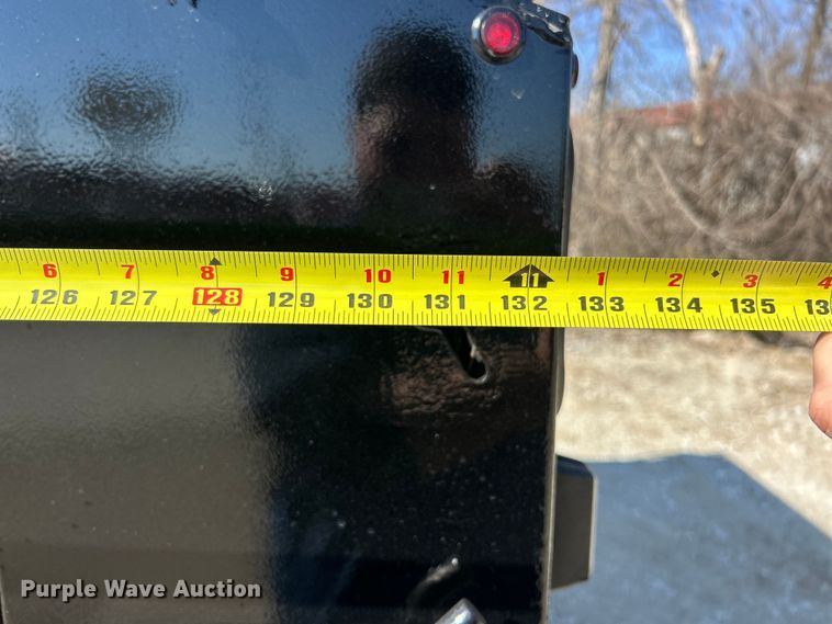 image for item ET6987 2012 Ford F550 Super Duty XL dump truck