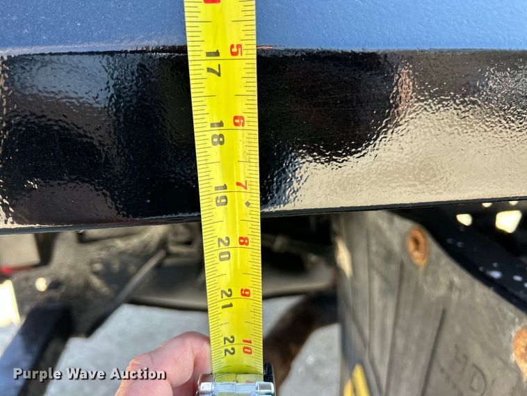 image for item ET6987 2012 Ford F550 Super Duty XL dump truck