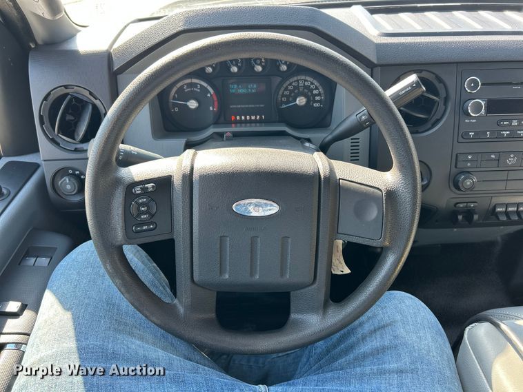 image for item ET6987 2012 Ford F550 Super Duty XL dump truck