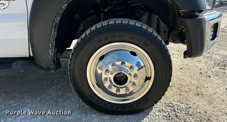 image for item ET6987 2012 Ford F550 Super Duty XL dump truck