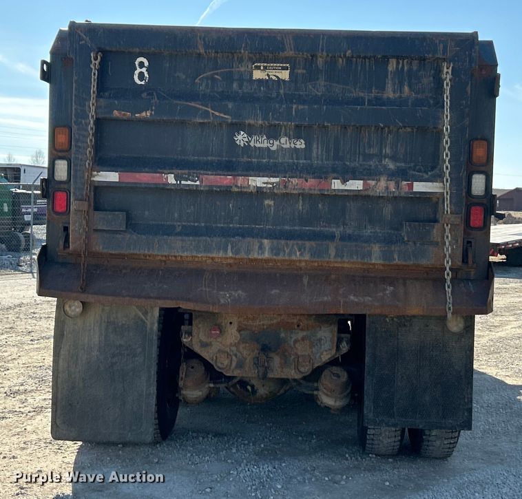 image for item ET6992 2014 International 7500 dump truck