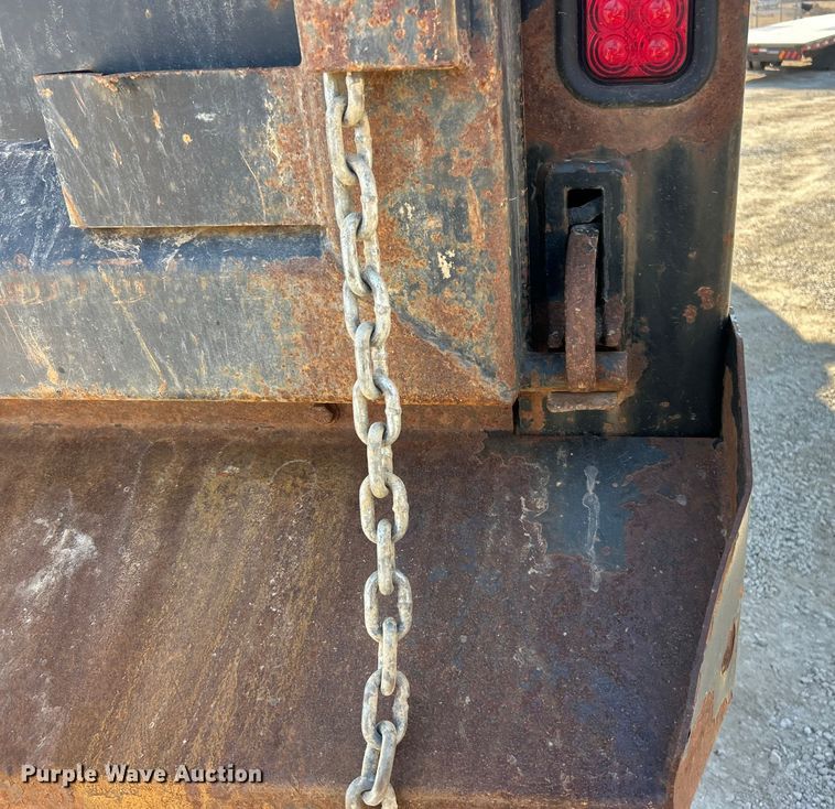 image for item ET6992 2014 International 7500 dump truck