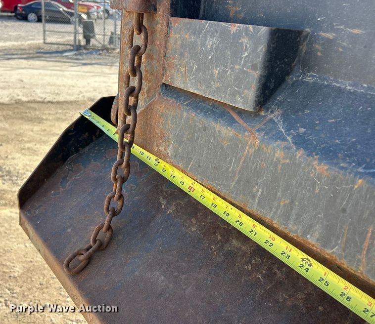 image for item ET6992 2014 International 7500 dump truck