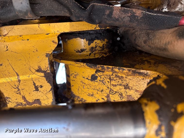 image for item ET8647 2023 Vermeer SC70TX stump grinder