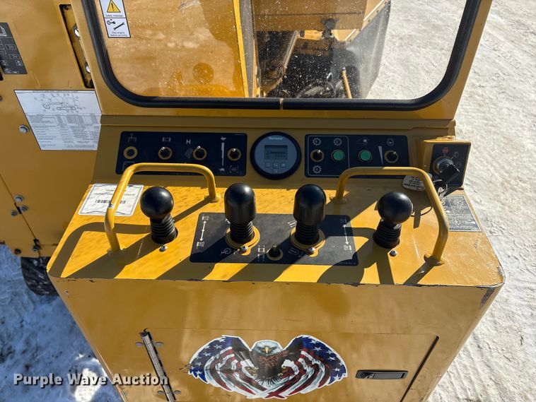 image for item ET8647 2023 Vermeer SC70TX stump grinder