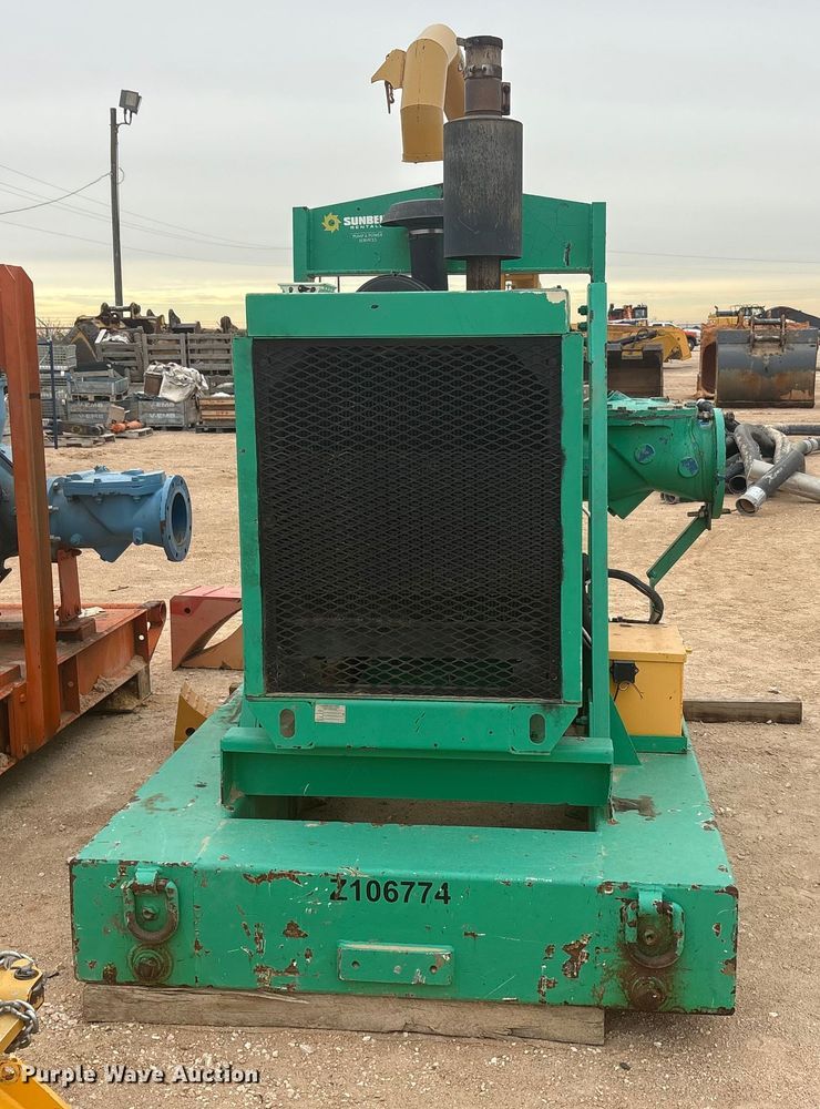 image for item EU4833 Heartland engine company water pump