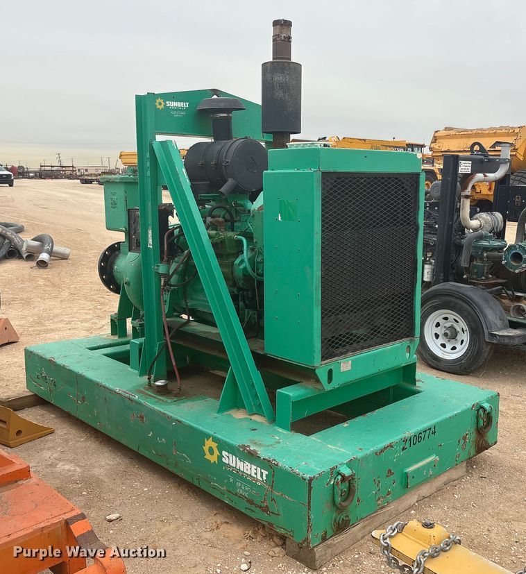 image for item EU4833 Heartland engine company water pump