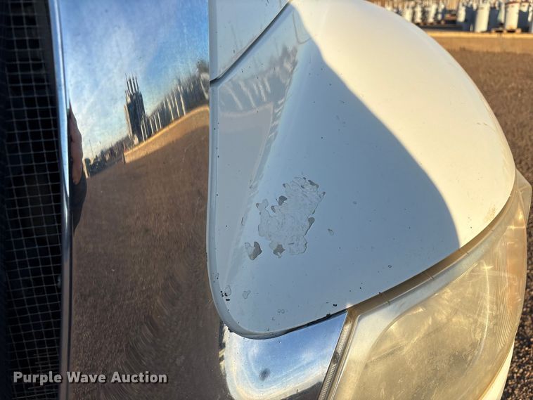 image for item EU4847 2013 International 4400 SBA bucket truck