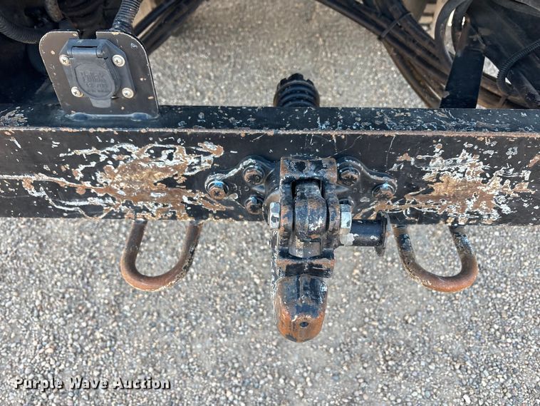 image for item EU4847 2013 International 4400 SBA bucket truck