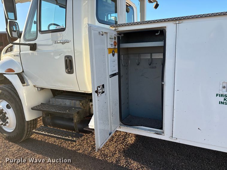 image for item EU4847 2013 International 4400 SBA bucket truck