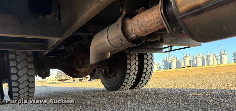 image for item EU4847 2013 International 4400 SBA bucket truck