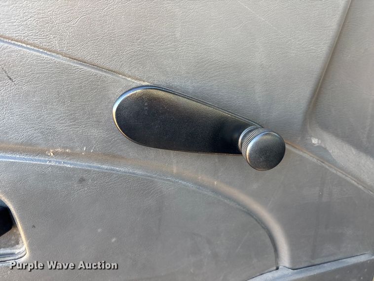 image for item EU4847 2013 International 4400 SBA bucket truck