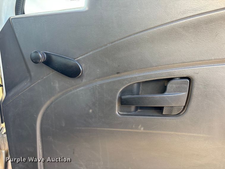 image for item EU4847 2013 International 4400 SBA bucket truck