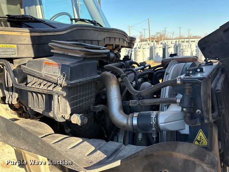 image for item EU4847 2013 International 4400 SBA bucket truck