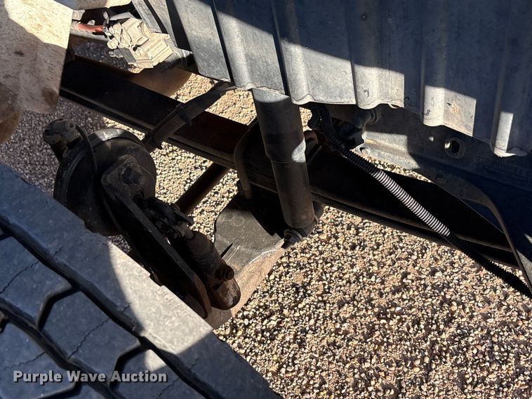 image for item EU4847 2013 International 4400 SBA bucket truck