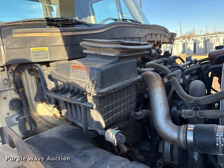 image for item EU4847 2013 International 4400 SBA bucket truck